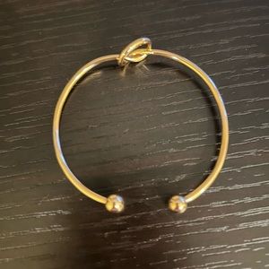 Knot cuff bracelet